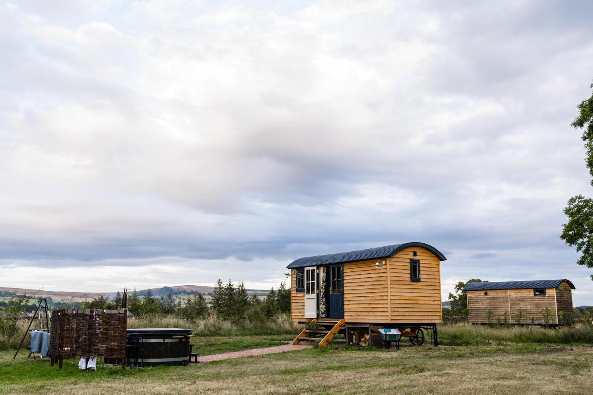Toadland Shepherd Huts เดอรัม ภายนอก รูปภาพ