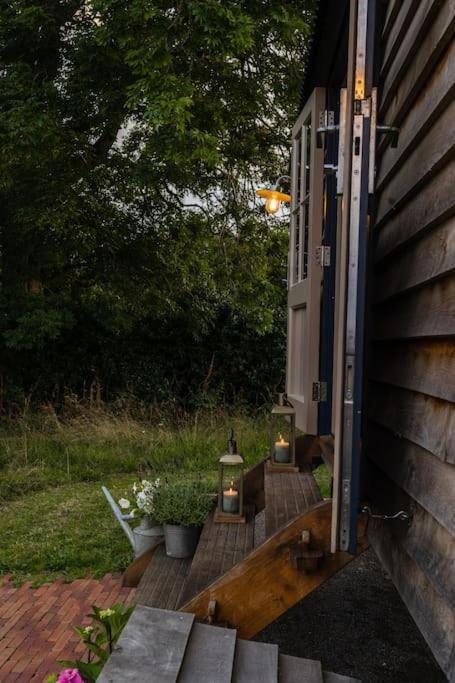 Toadland Shepherd Huts เดอรัม ภายนอก รูปภาพ