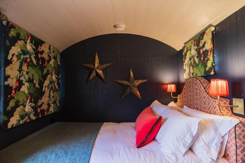 Toadland Shepherd Huts เดอรัม ภายนอก รูปภาพ